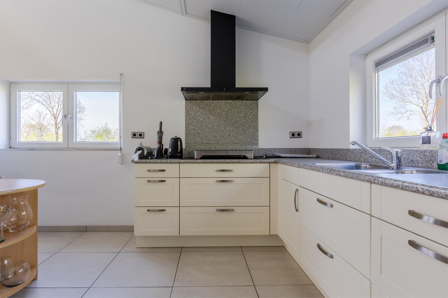 Foto 44 van Simonskerkestraat 31