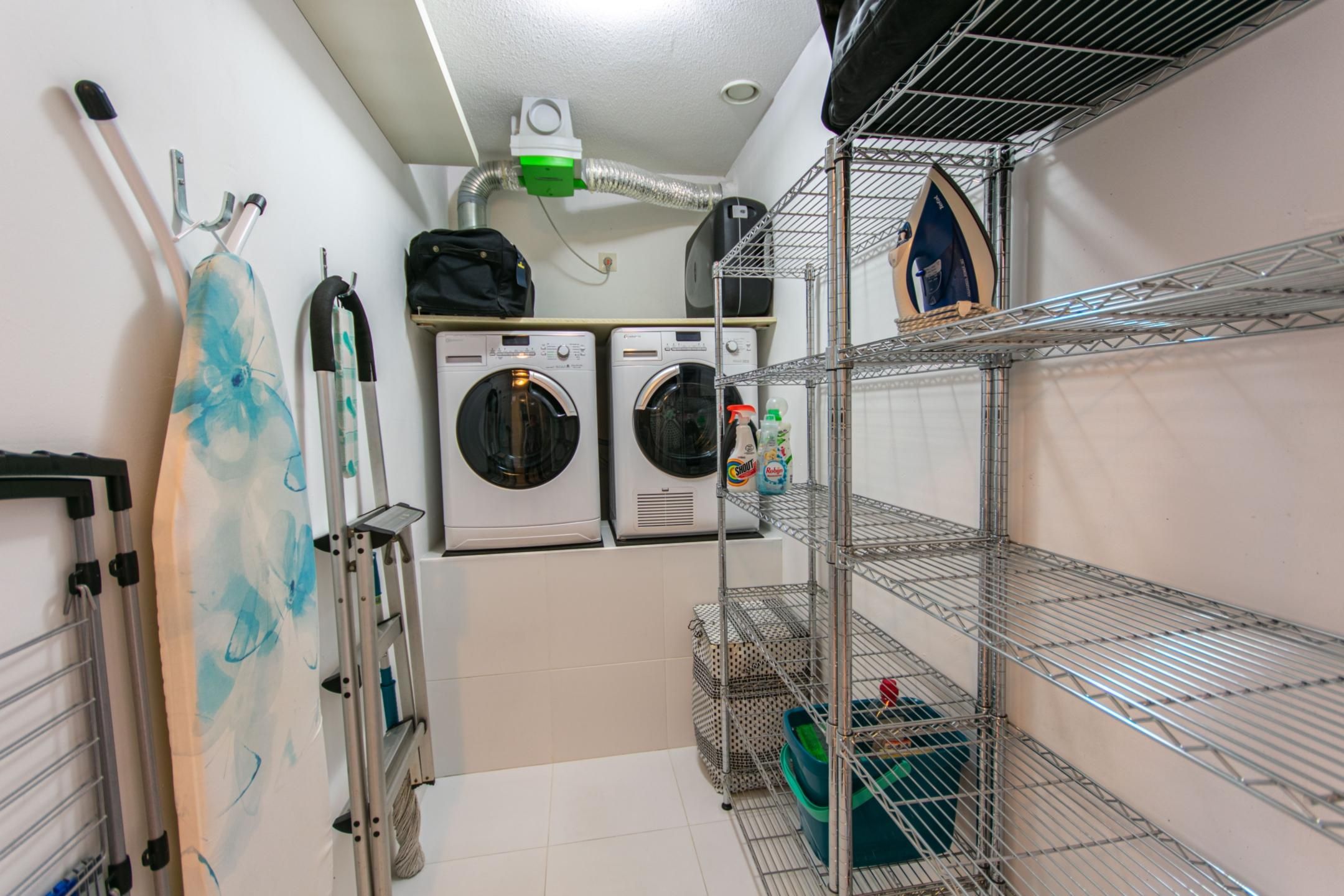 Photo 21 of Loosduinenstraat 63