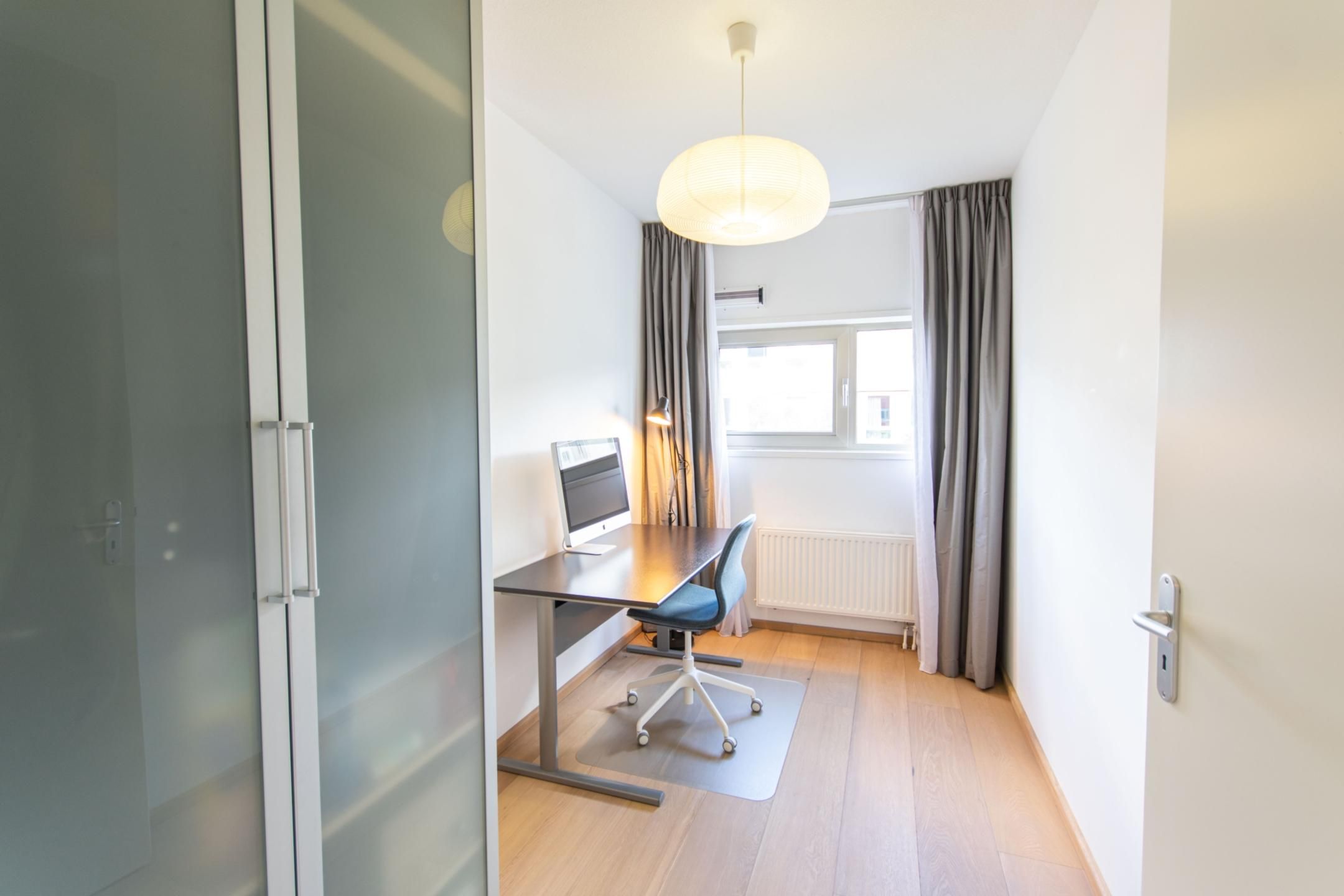 Photo 18 of Loosduinenstraat 63