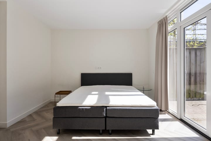 Foto 15 van Pastoor van Arsplein 17