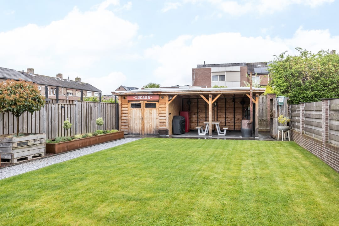 Foto 23 van Dr. Poelsstraat 44