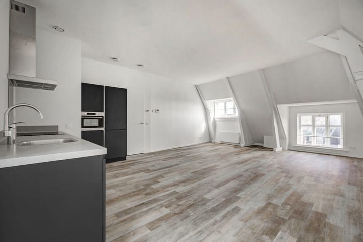 Foto 3 van Koningsplein 10-U