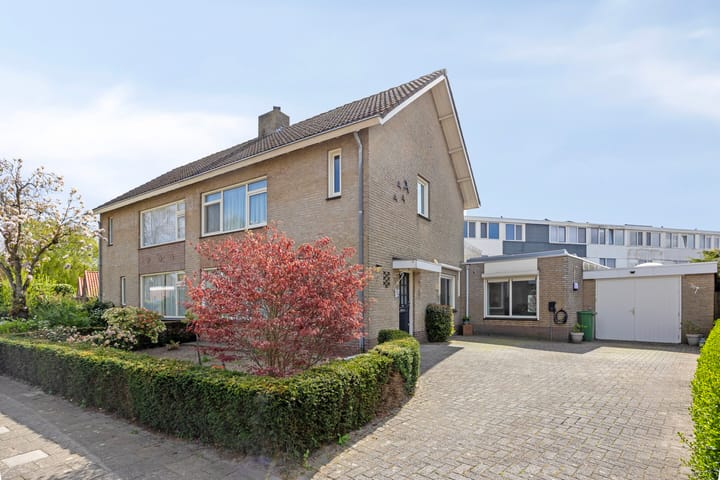 Photo 1 of Torenstraat 16