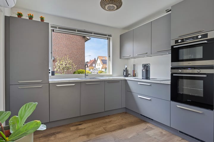 Photo 6 of Torenstraat 16