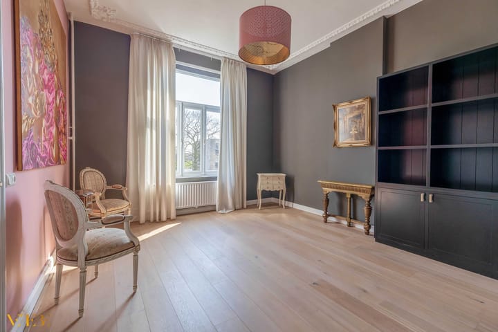 Foto 15 van Antoniuslaan 81