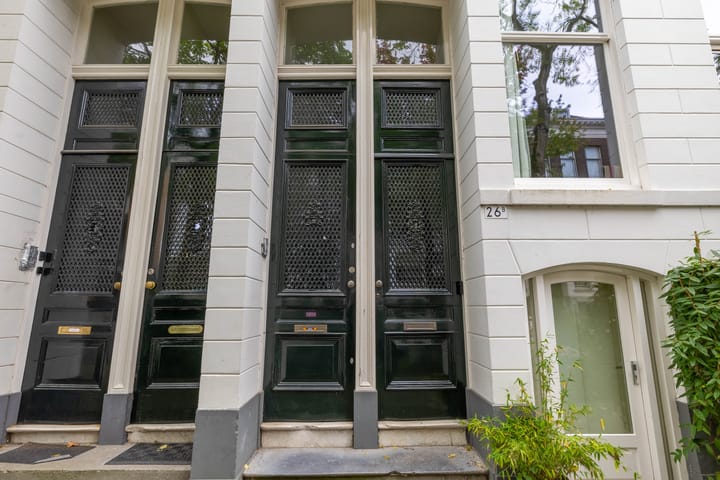 Photo 5 of Kortenaerstraat 26-A