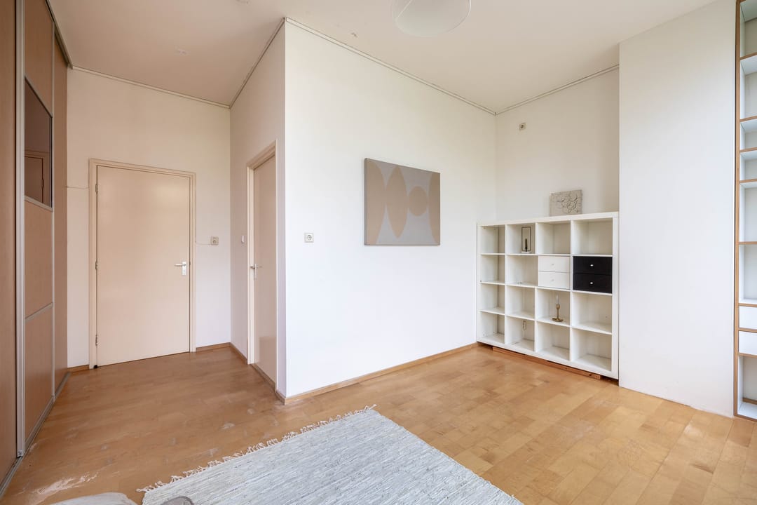 Photo 28 of Kortenaerstraat 26-A