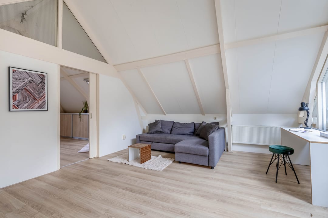 Photo 38 of Kortenaerstraat 26-A