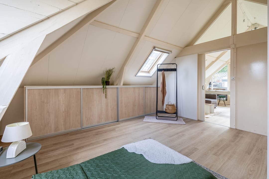 Photo 41 of Kortenaerstraat 26-A