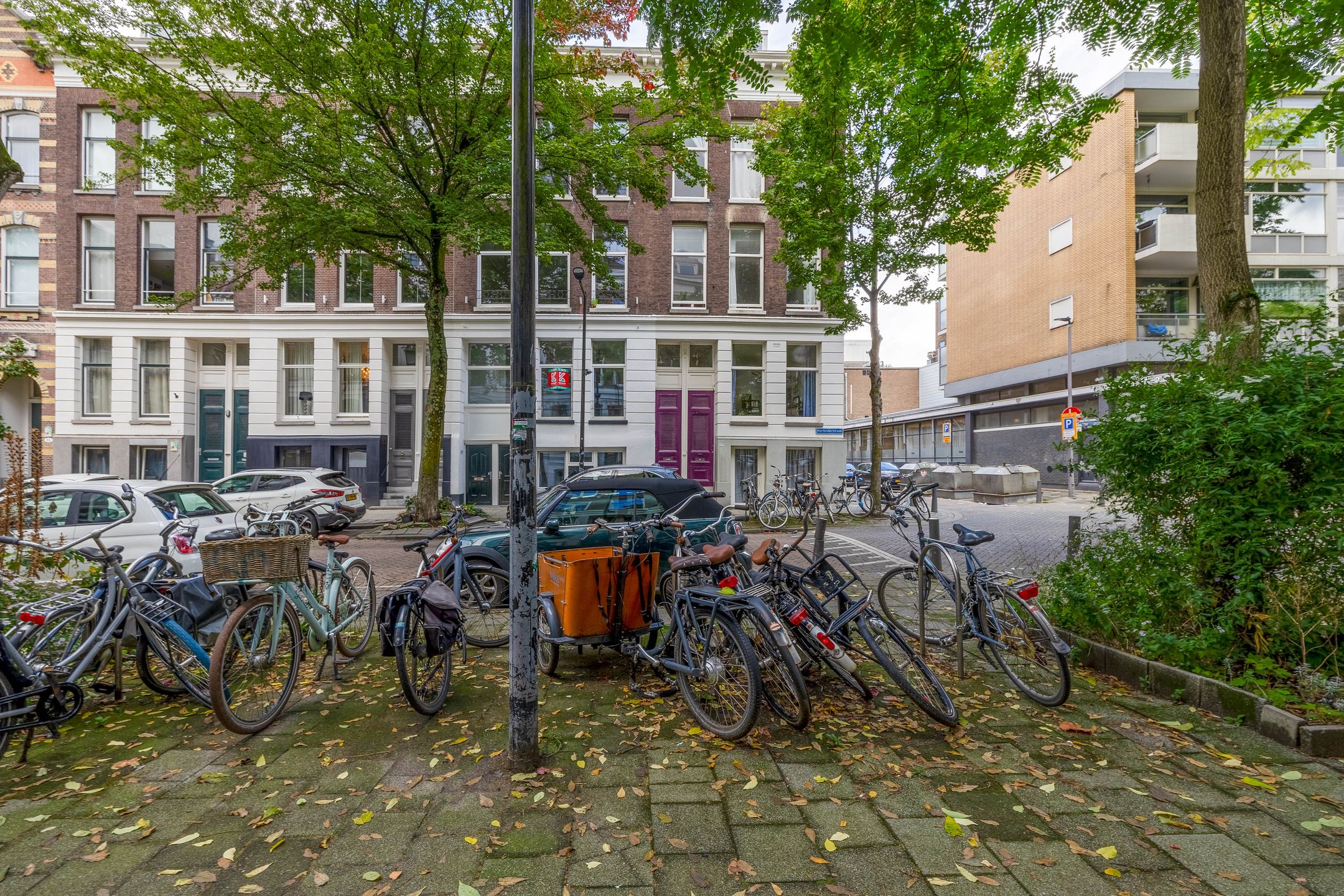 Photo 51 of Kortenaerstraat 26-A