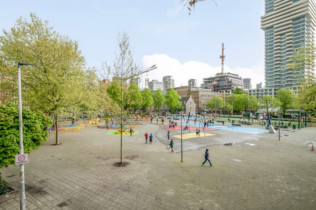 Photo 53 of Kortenaerstraat 26-A