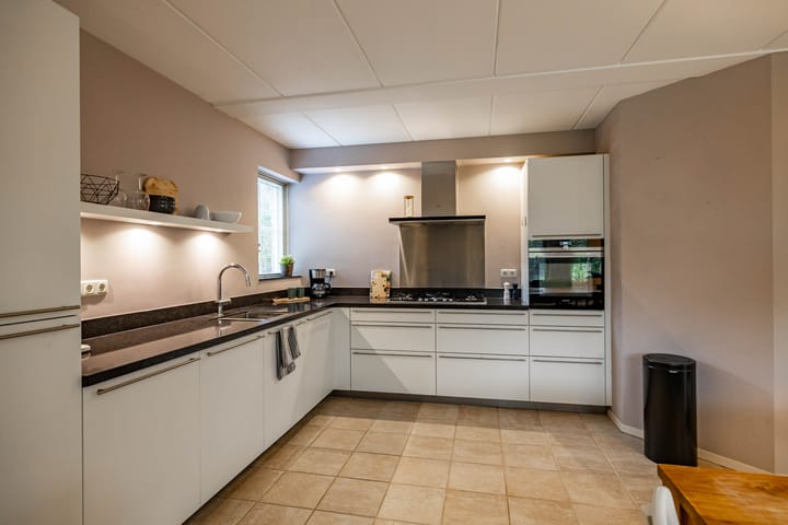 Foto 10 van Klaproos 44