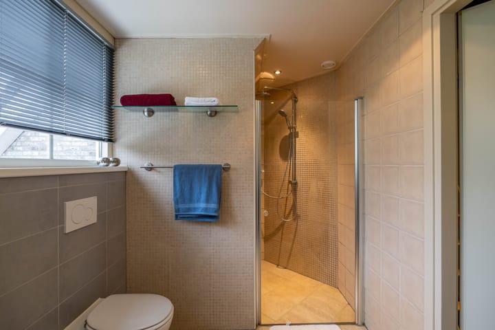 Foto 25 van Klaproos 44