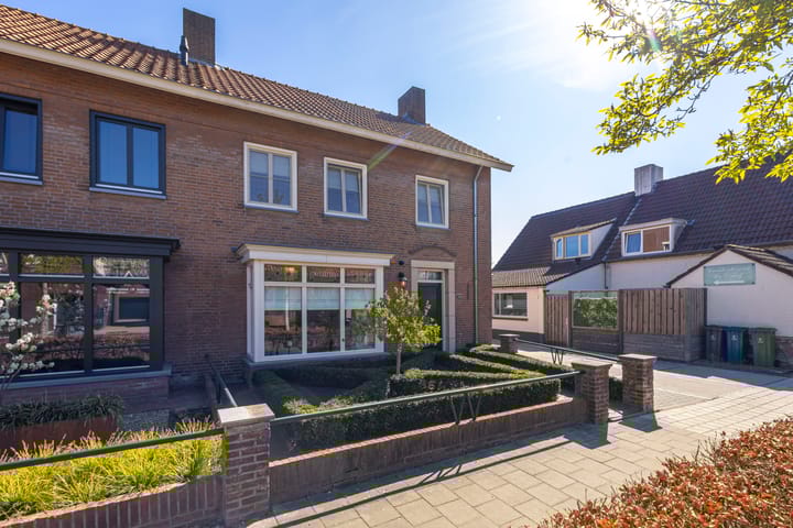 Foto 32 van Voortstraat 29