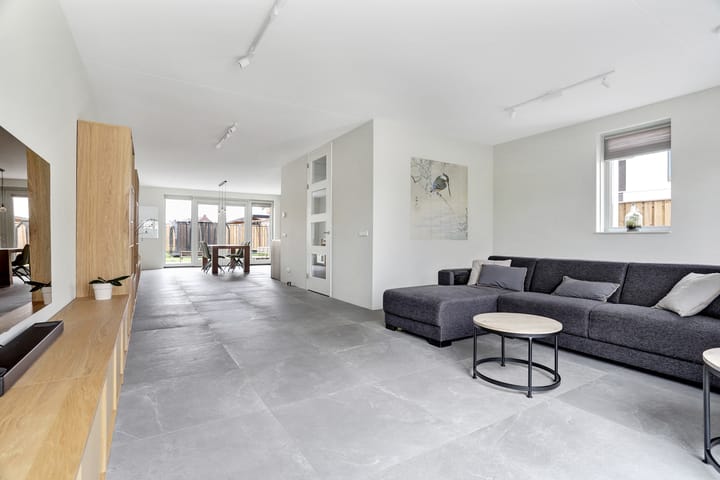 Foto 5 van Coupeuse 3