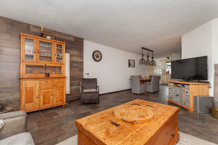 Foto 7 van Mattenbies 12