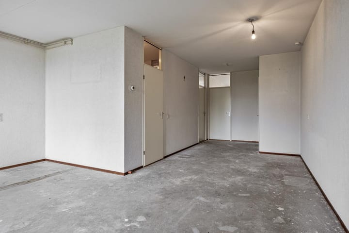 Photo 8 of Oostmaaslaan 363