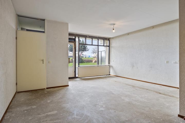 Photo 10 of Oostmaaslaan 363