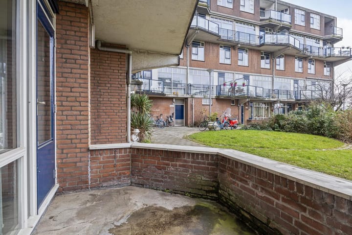 Photo 14 of Oostmaaslaan 363