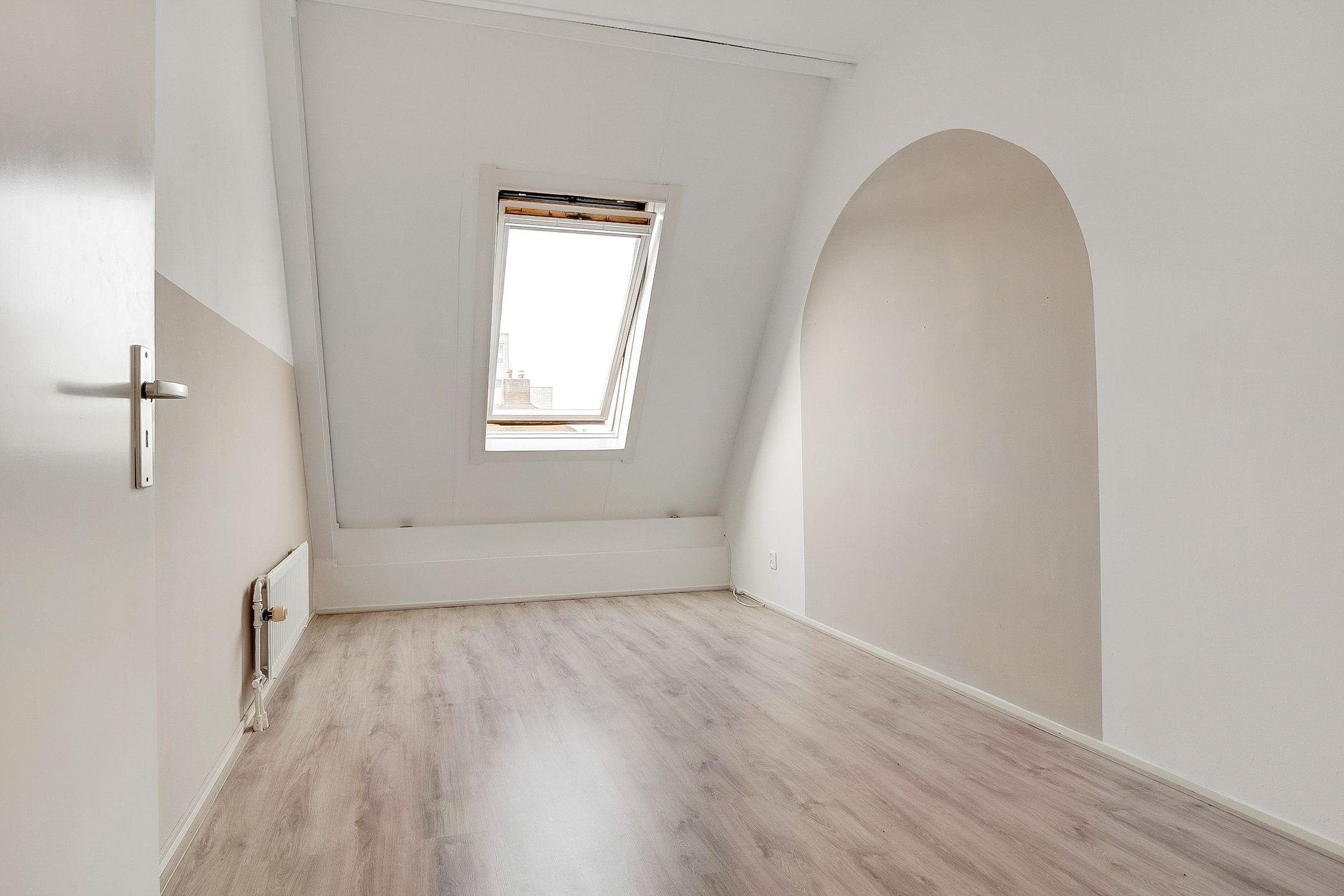 Foto 15 van Middellaan 1-C