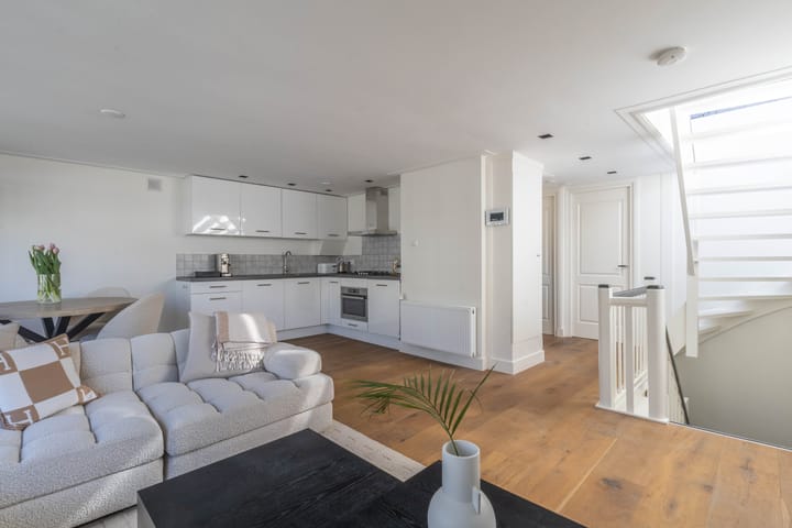 Foto 5 van Vogelenzangstraat 12-3