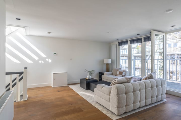 Foto 10 van Vogelenzangstraat 12-3