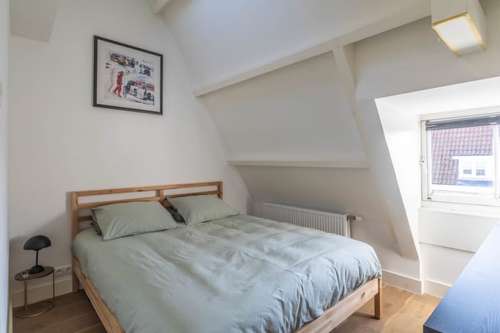 Foto 20 van Vogelenzangstraat 12-3