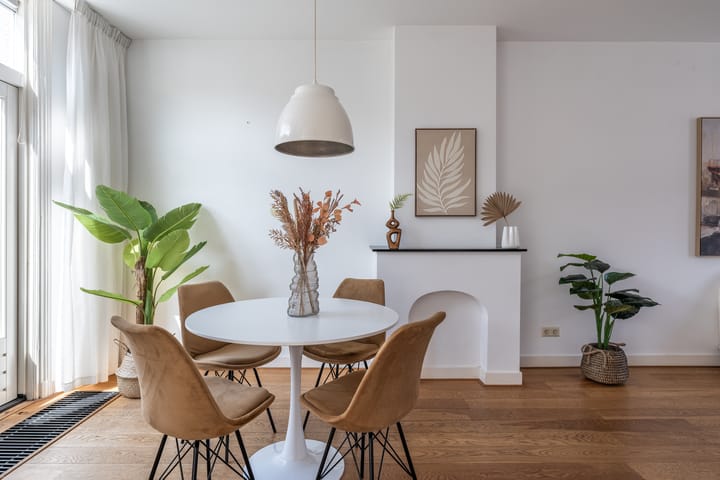 Photo 5 of Van der Helststraat 19