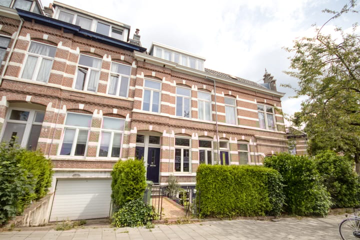 Staringplein 37