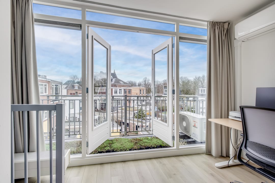 Foto 32 van Surinamestraat 31