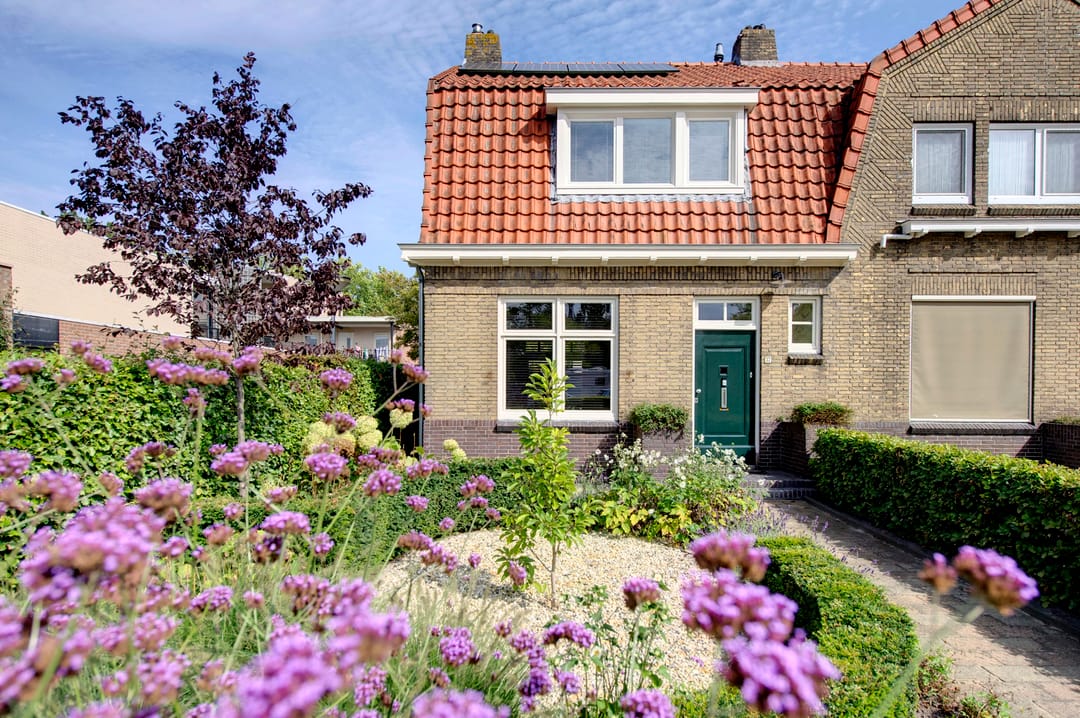 Foto 1 van Burg. Schönfeldsingel 37