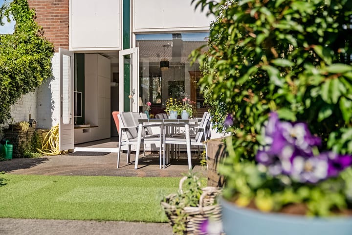 Foto 5 van Larixstraat 14