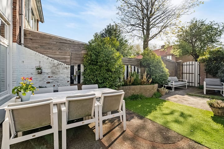 Foto 20 van Larixstraat 14