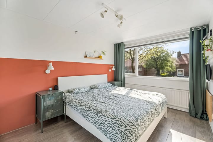 Foto 24 van Larixstraat 14