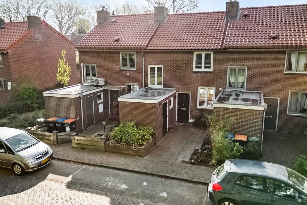 Foto 30 van Larixstraat 14