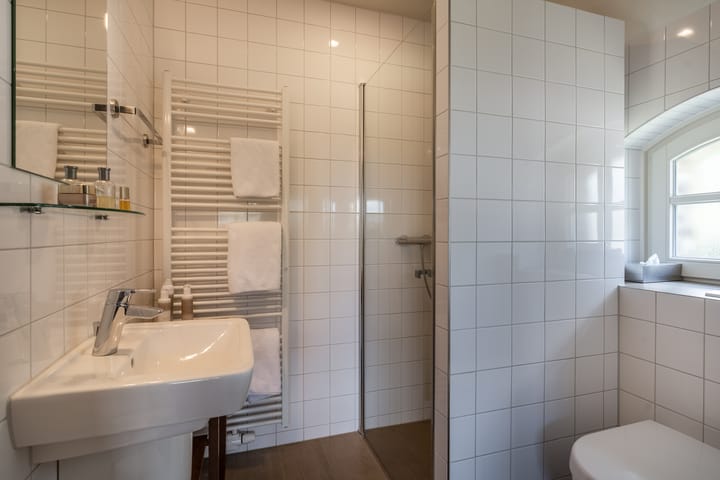 Photo 21 of Behelp 2-A