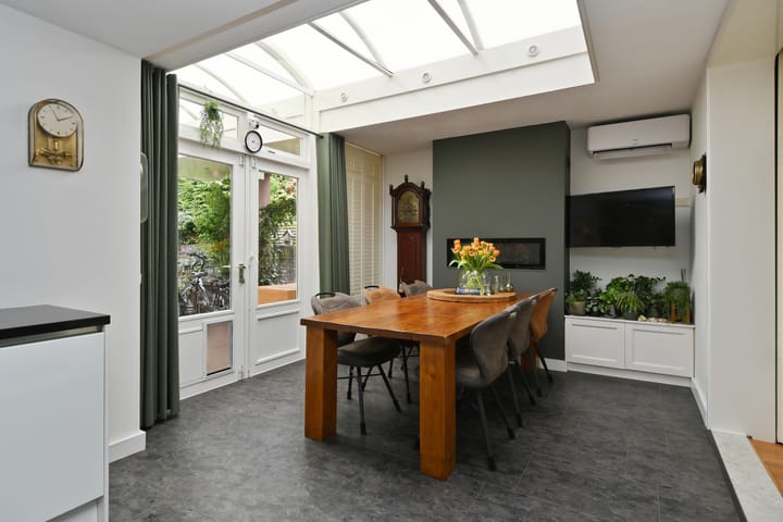 Photo 13 of Biest 17