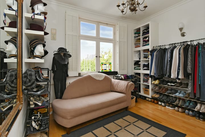 Photo 22 of Biest 17