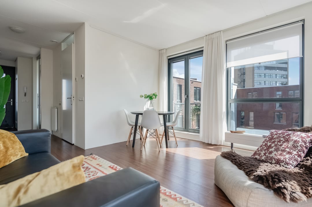 Photo 16 of Lissabonstraat 61