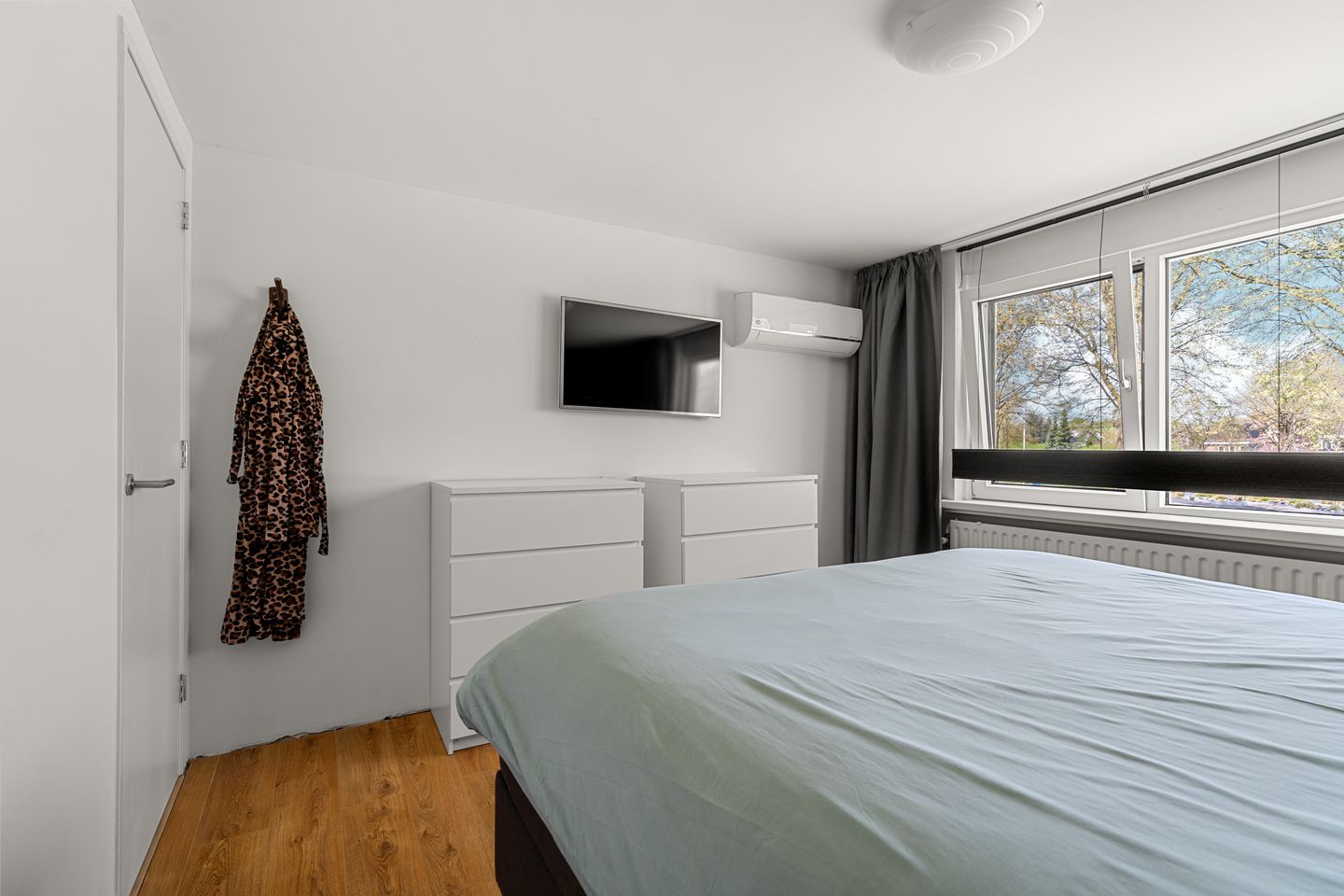 Foto 25 van Zonegge 14 13