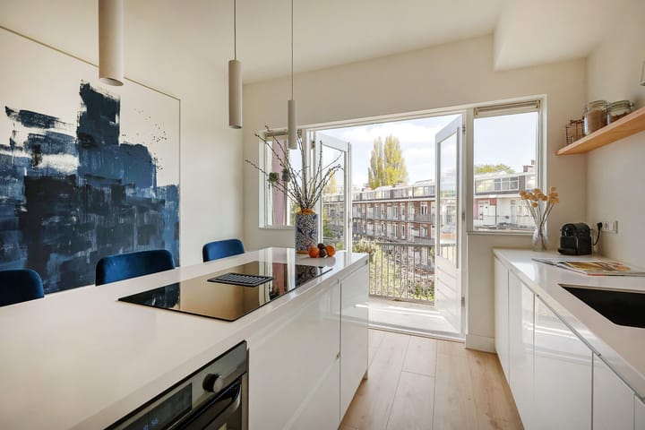 Foto 2 van Admiraal De Ruijterweg 386-3