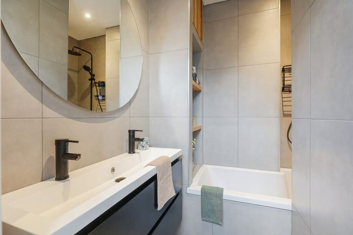 Photo 38 of Admiraal De Ruijterweg 386-3