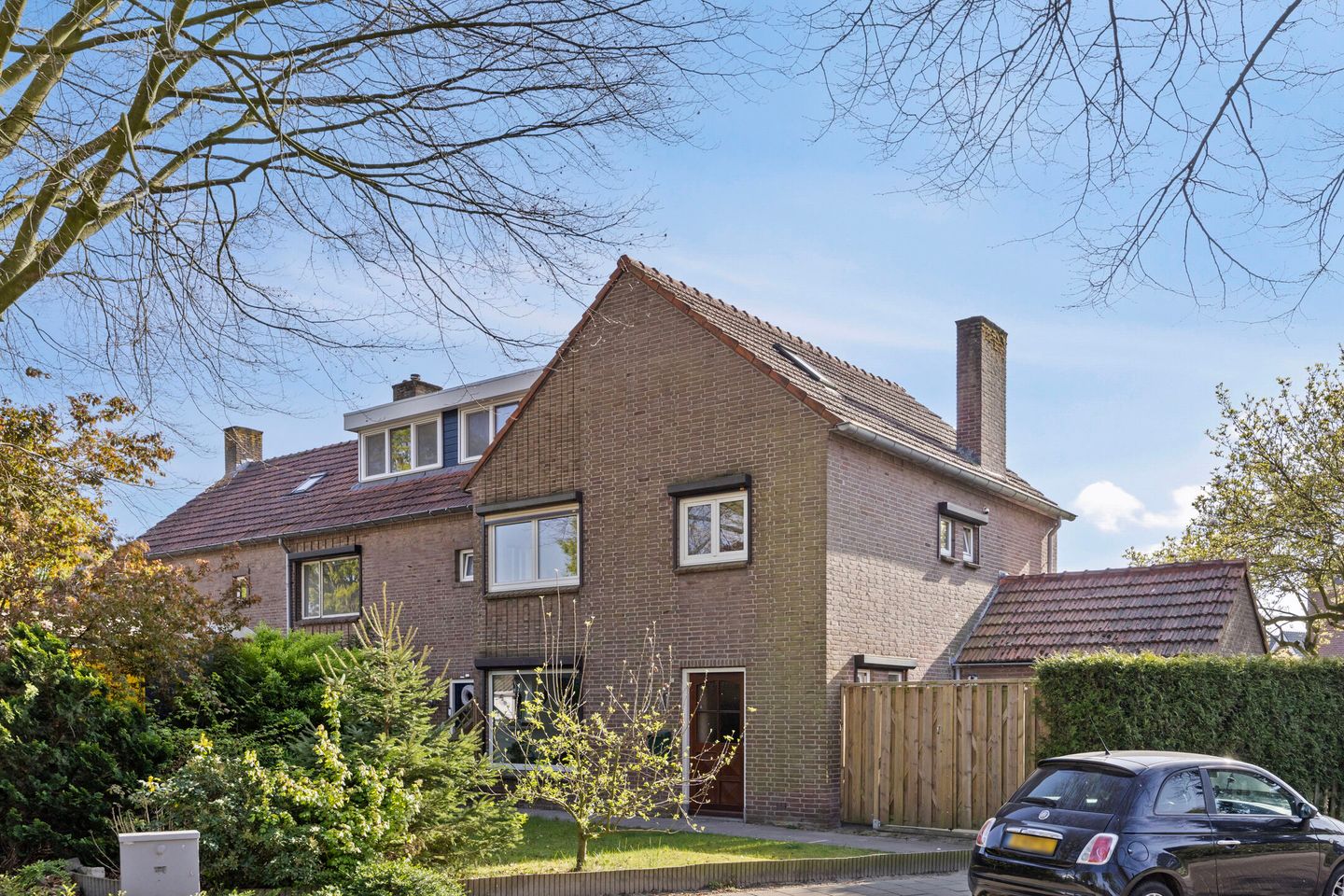 Foto 1 van Julianastraat 22