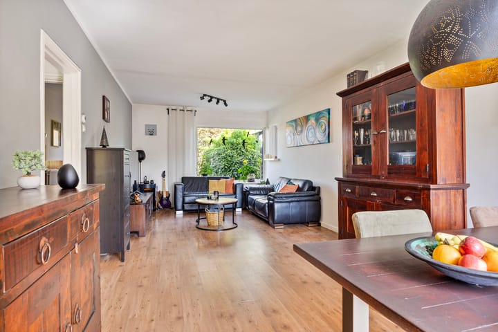 Foto 18 van Julianastraat 22