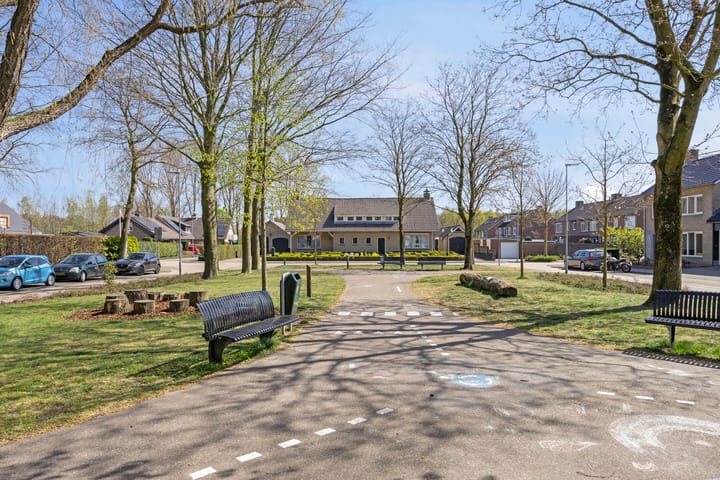 Foto 50 van Julianastraat 22