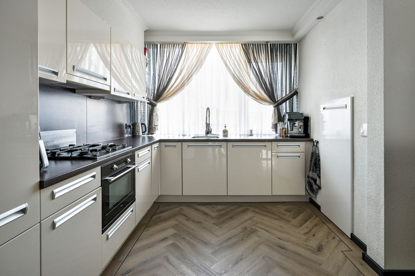 Photo 10 of Kraaiheide 34