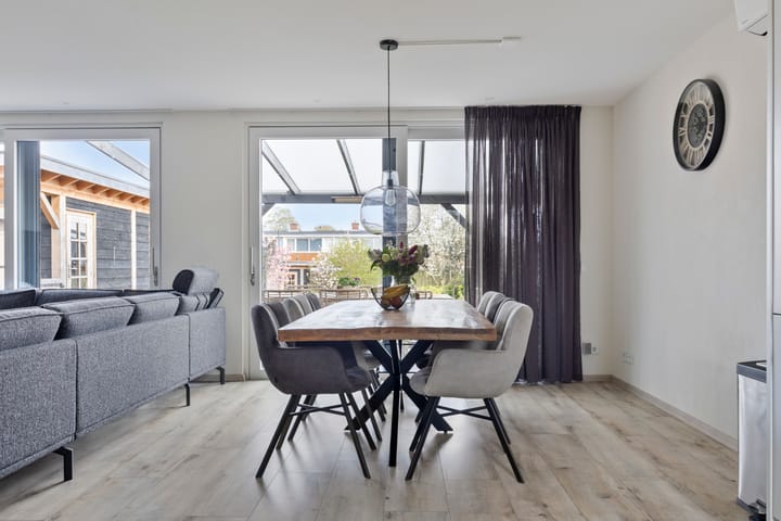 Photo 6 of Brugstraat 122