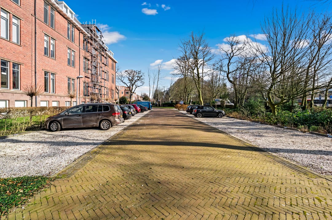 Foto 38 van Oostduinlaan 42-J