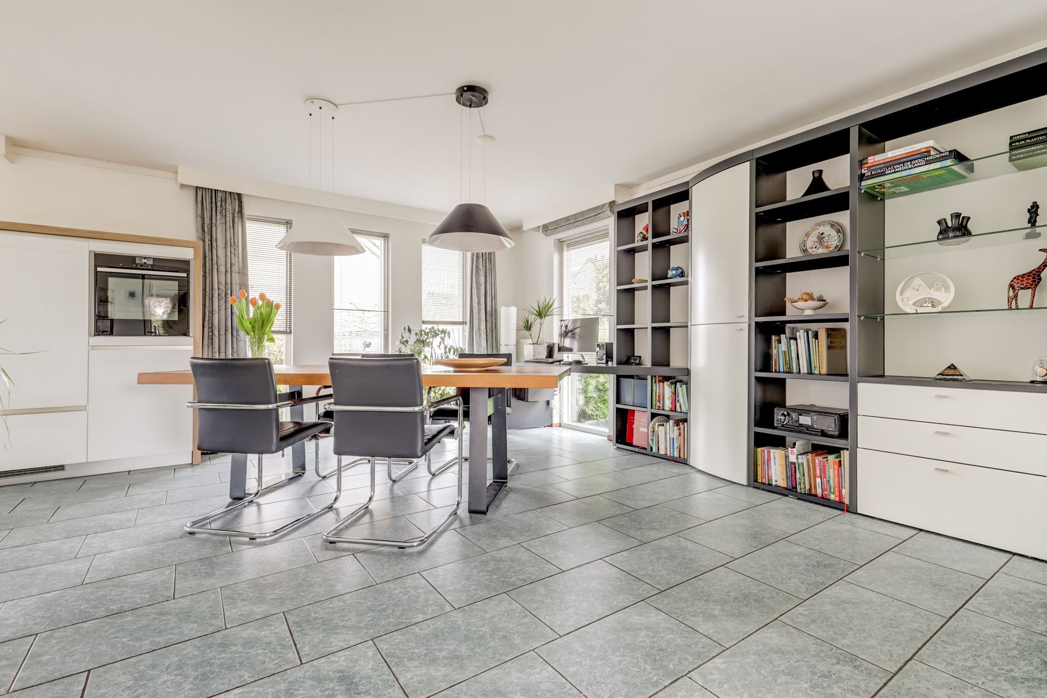 Photo 12 of Romeet 4