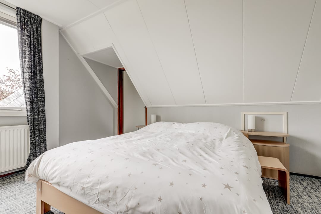 Photo 37 of Romeet 4